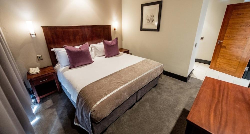 Raphael Suites Йоханесбург Екстериор снимка