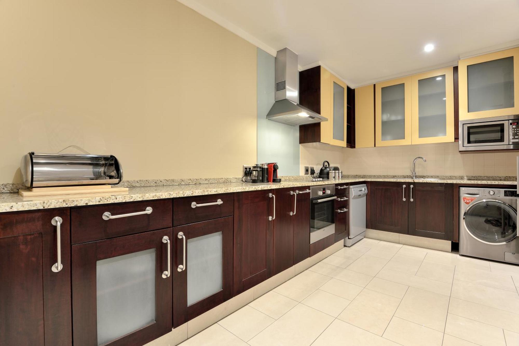 Raphael Suites Йоханесбург Екстериор снимка