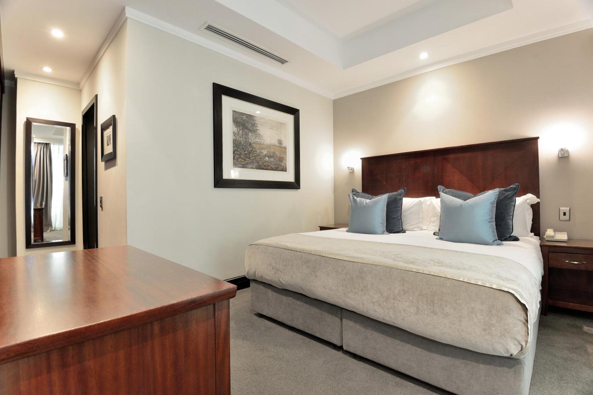 Raphael Suites Йоханесбург Екстериор снимка